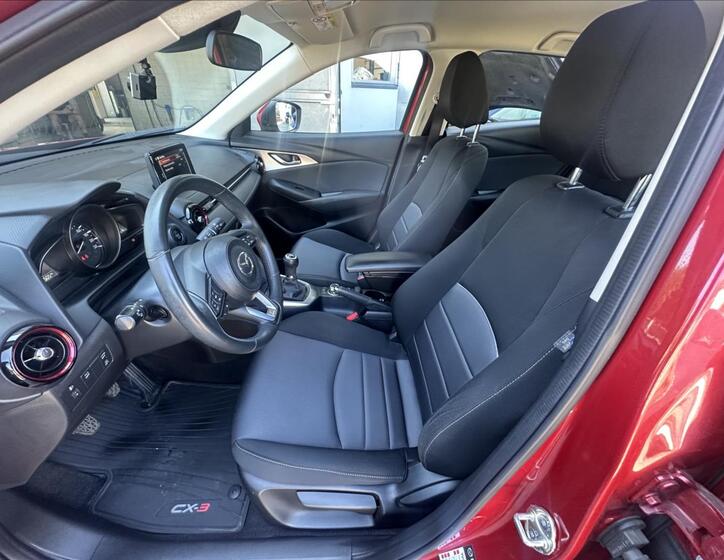 Mazda CX-3 11