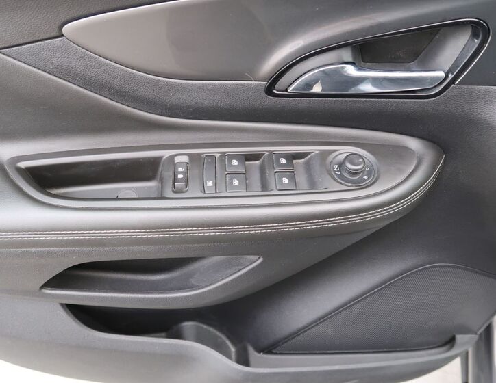 Opel Mokka 13
