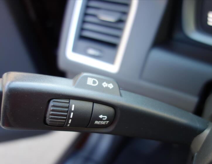Volvo XC60 30