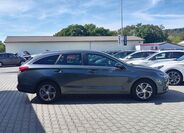 Hyundai i30 4