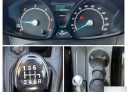 Ford Transit Courier 25