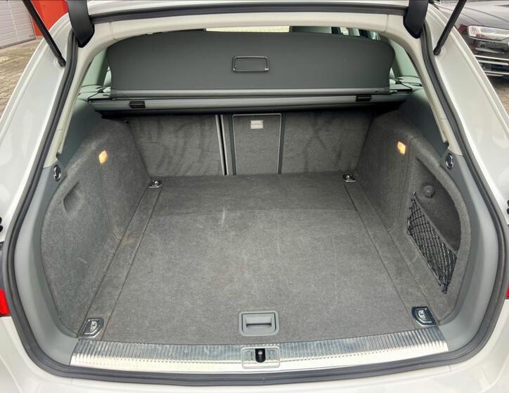 Audi A4 14