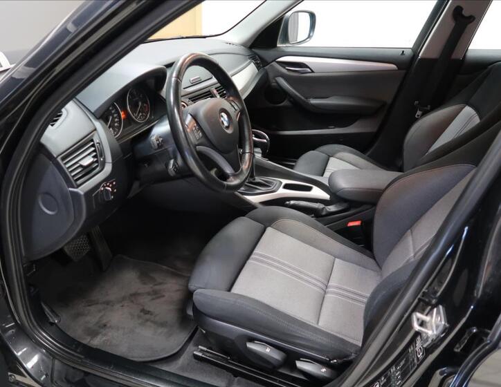 BMW X1 7