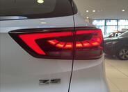 MG ZS 9