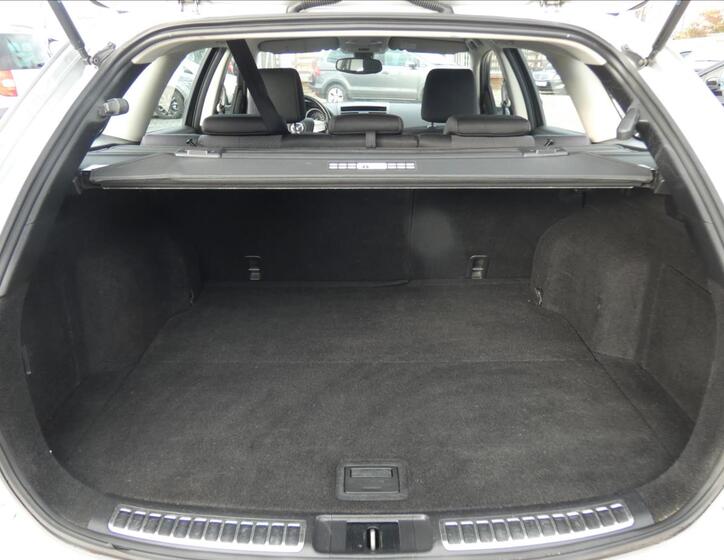Mazda 6 12