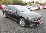 Volkswagen Passat 1