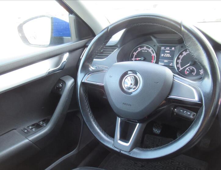 Škoda Octavia 12