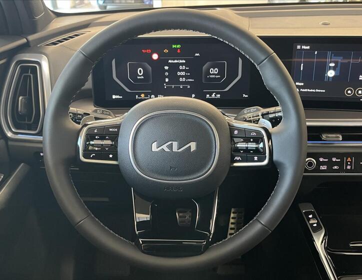 KIA Sorento 11