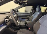 Volvo EX30 7