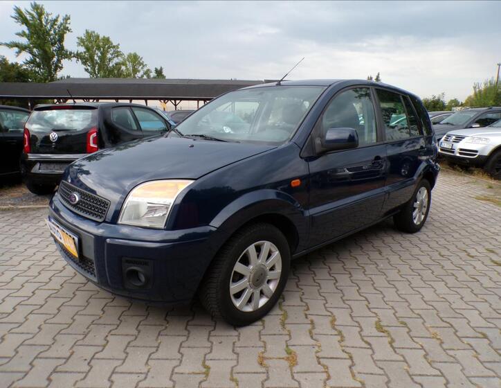 Ford Fusion 2
