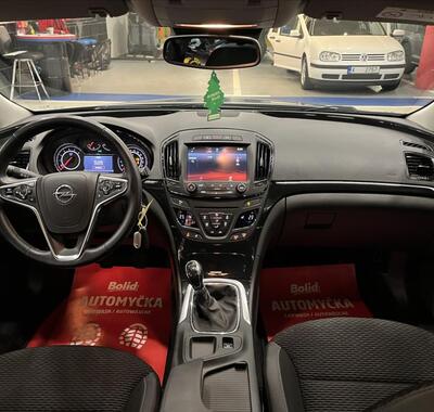 Opel Insignia 13