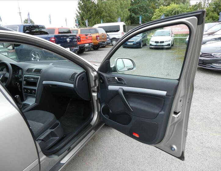 Škoda Octavia 20
