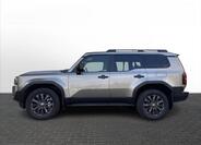 Toyota Land Cruiser 4
