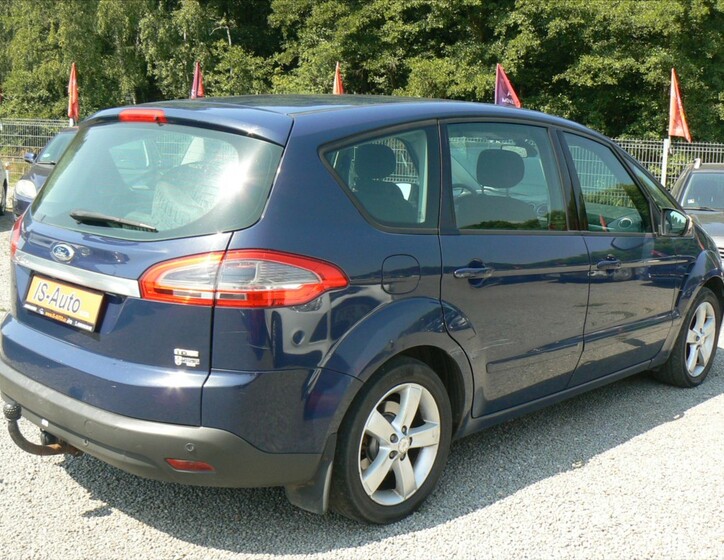 Ford S-MAX 4