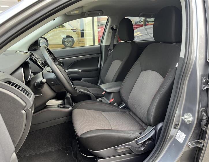 Mitsubishi ASX 9