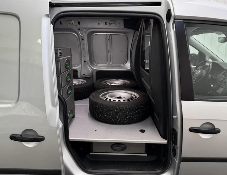 Volkswagen Caddy 32