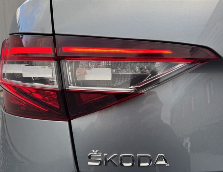 Škoda Superb 15