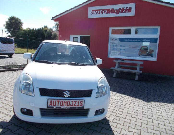 Suzuki Swift 2
