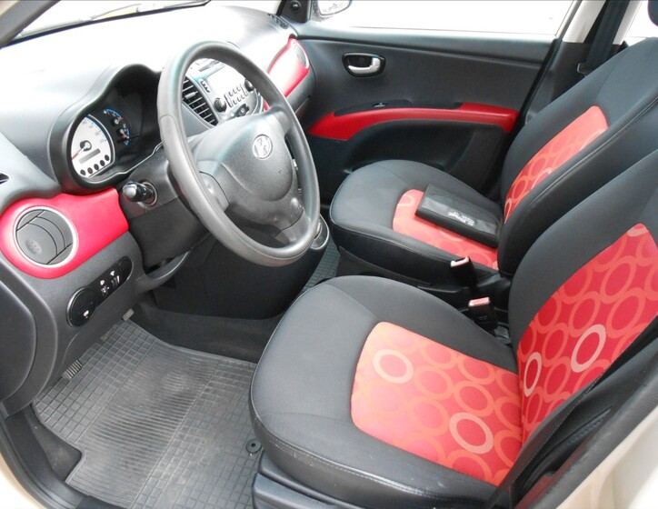 Hyundai i10 7