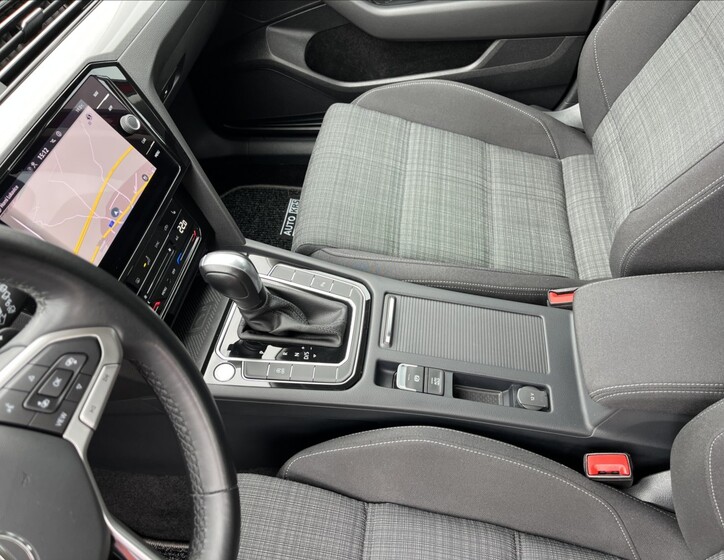 Volkswagen Passat 37