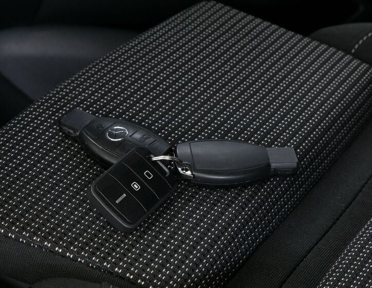 Mercedes-Benz Vito 33