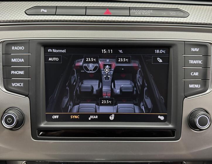 Volkswagen Passat 25