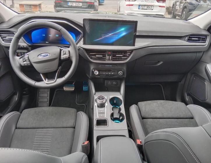 Ford Kuga 9