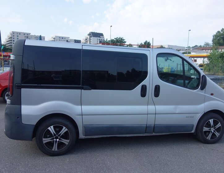 Opel Vivaro 5