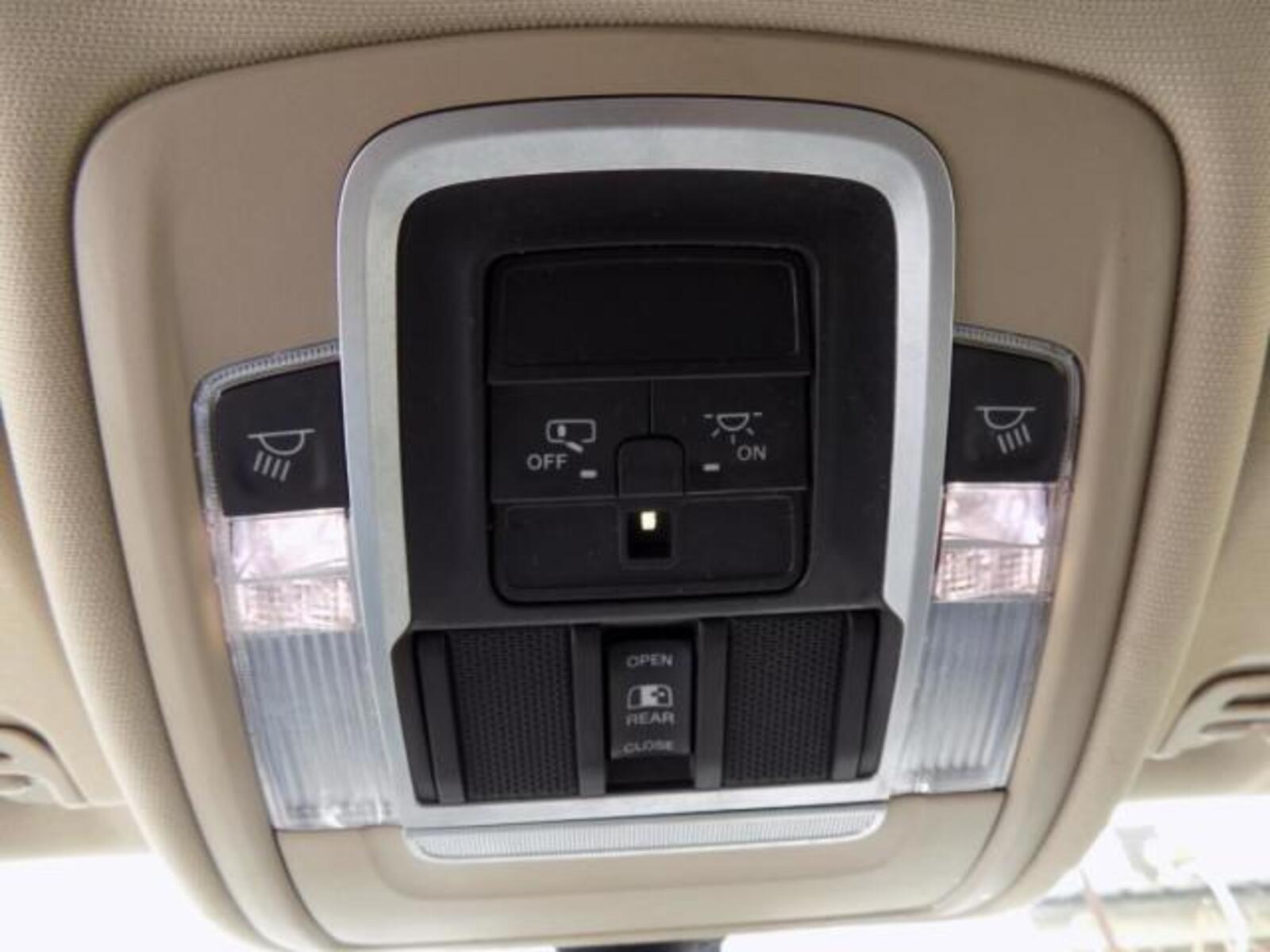 Dodge RAM 34