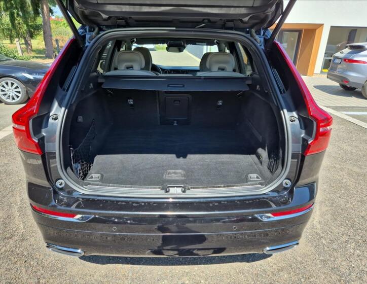 Volvo XC60 11