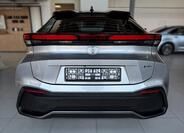 Toyota C-HR 5