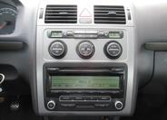 Volkswagen Touran 10