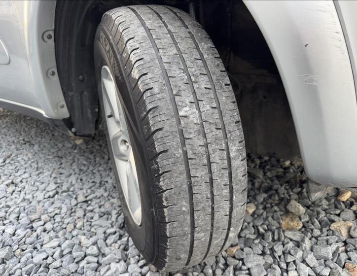 Toyota RAV4 38