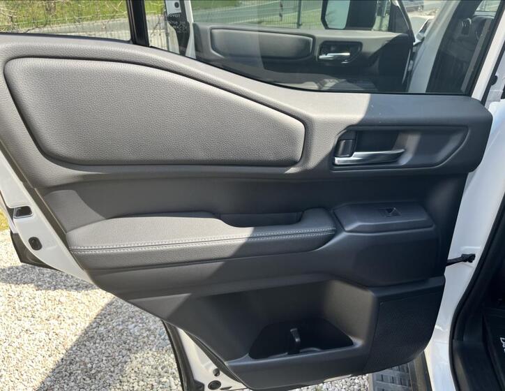 Toyota Land Cruiser 20