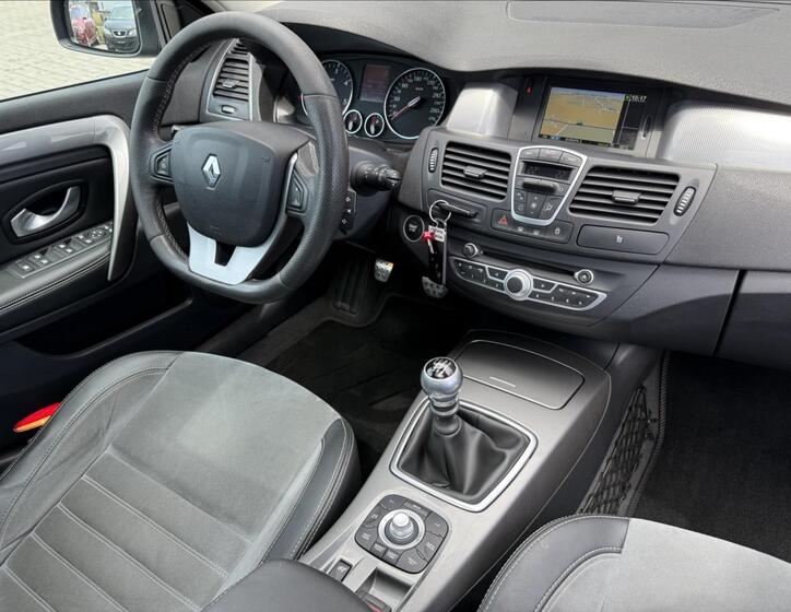 Renault Laguna 15