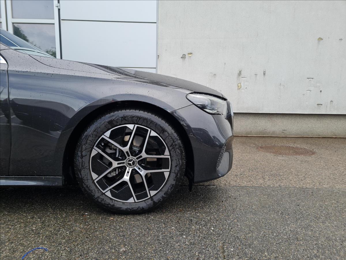 Mercedes-Benz Třídy E