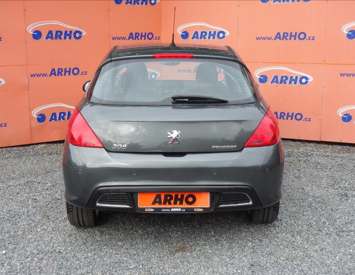 Peugeot 308 6