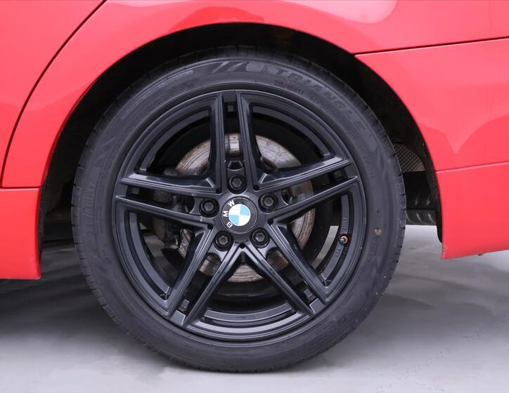BMW Řada 3 22