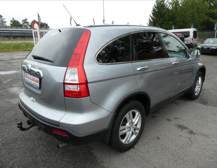 Honda CR-V 9