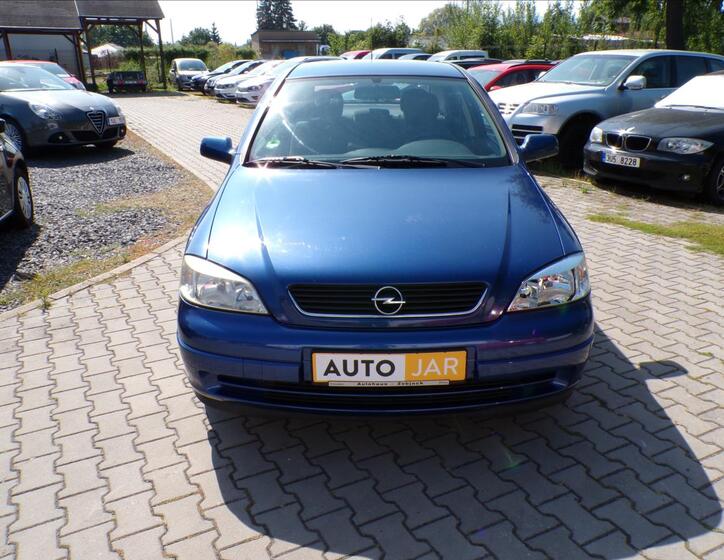 Opel Astra 2
