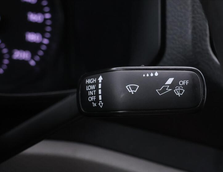 Volkswagen Crafter 18