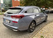 Hyundai i30 4