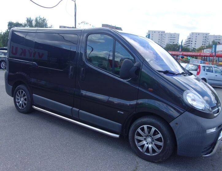 Opel Vivaro 6