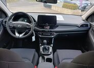 Hyundai i30 16