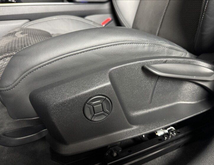 Audi e-tron 27