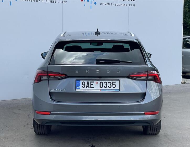 Škoda Octavia 23