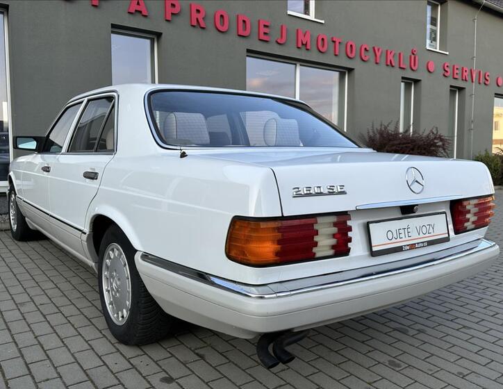 Mercedes-Benz Třídy S 8