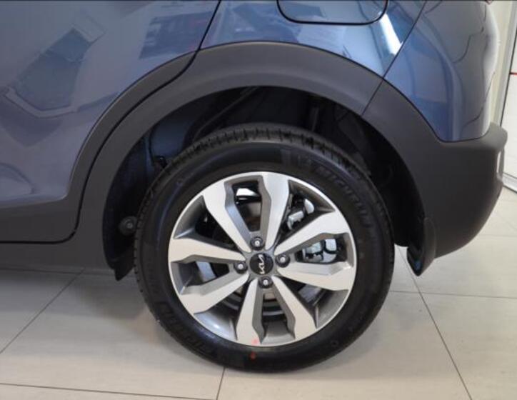 KIA Stonic 4