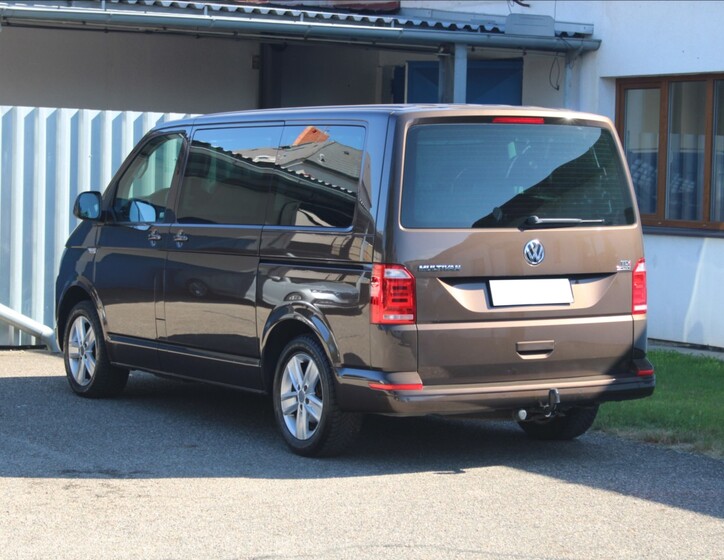 Volkswagen Multivan 7