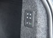 Land Rover Range Rover 44